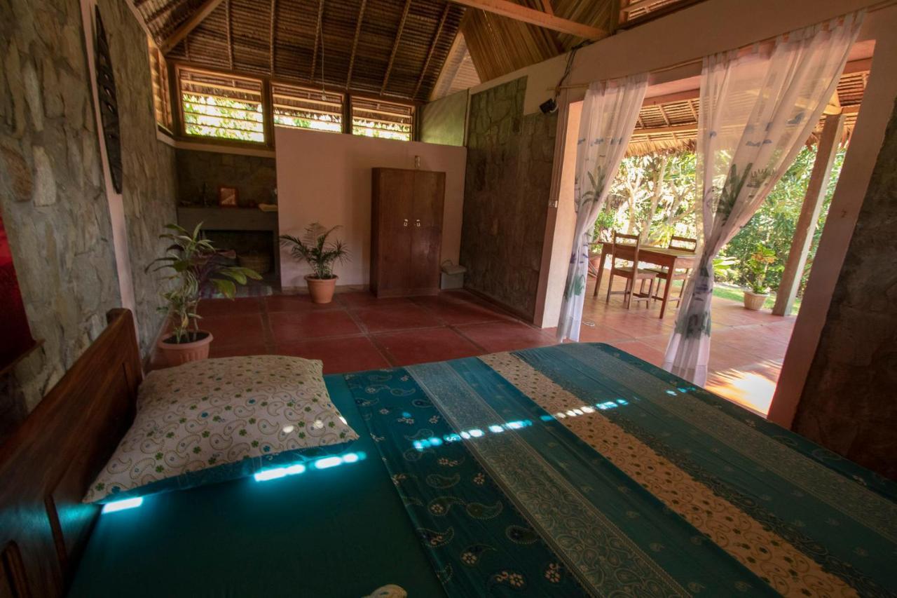 Les Jardins D'Ankify Bed & Breakfast Andimaka Eksteriør bilde